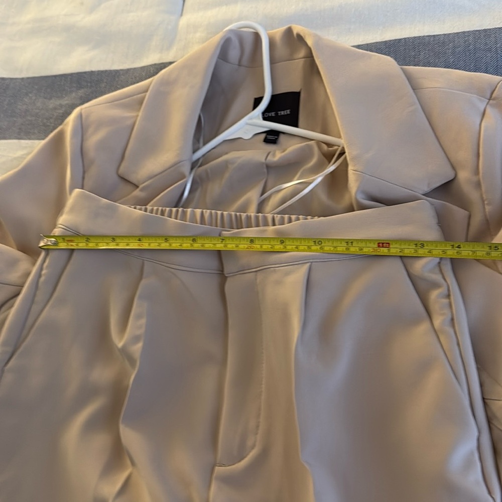 Love Tree 2 Piece Set:  BLAZER & PANTSUIT NWOT - Picture 16 of 16